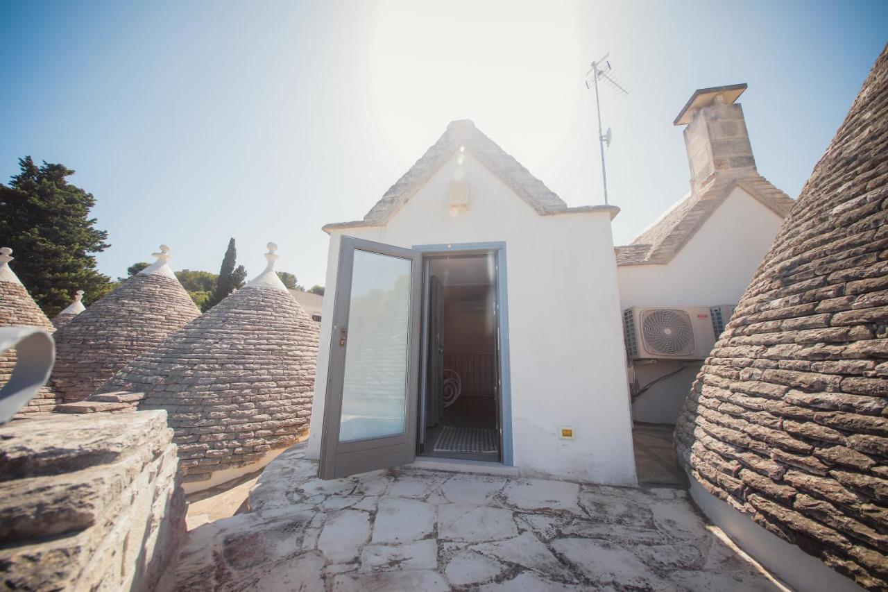 ファザーノ Trulli Vittoriaヴィラ エクステリア 写真